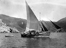 L'isola delle spugne nel mare Egeo ricordo antico d'Italia