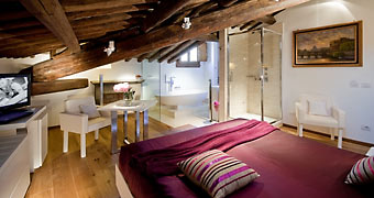 Gigli d'Oro Suite Roma Campo de' Fiori hotels